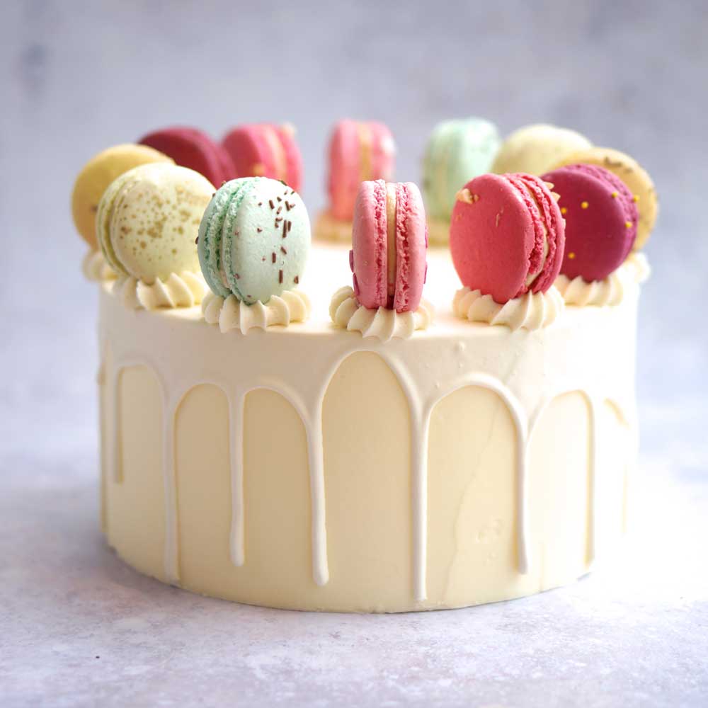 Send Birthday Cakes to UK | Birthday Cake Delivery UK- Winni