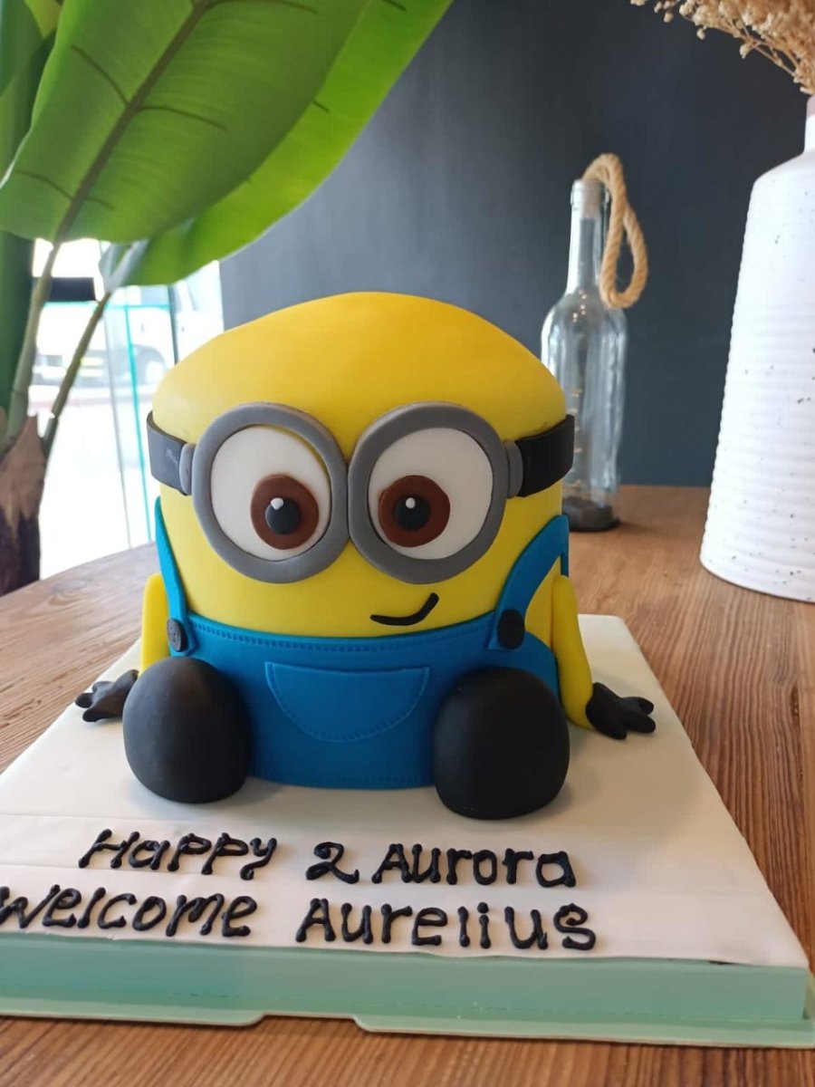 Minions Birthday Cake | Baked by Nataleen
